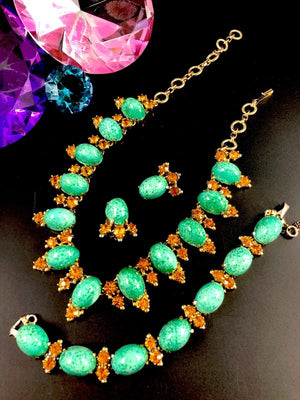 Schiaparelli Peking Glass Cabochon Necklace, Bracelet & Earrings Set