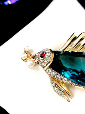 1940s Crown Trifari Sterling Vermeil Sapphire Glass Fish & Bubbles Brooch