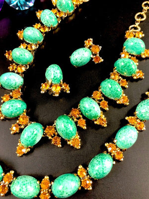 Schiaparelli Peking Glass Cabochon Necklace, Bracelet & Earrings Set