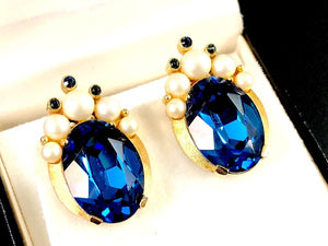 1960s Crown Trifari "Jewels of India" Sapphire & Faux Pearl Brooch & Earrings Set