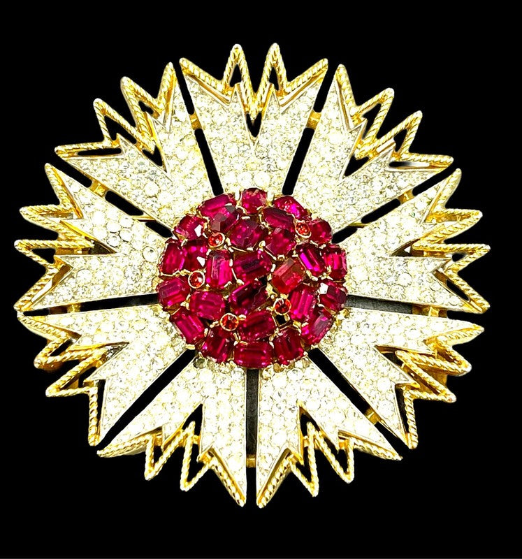 Crown Trifari Gold-Tone Fuchsia Pink Rhinestone Starburst Brooch
