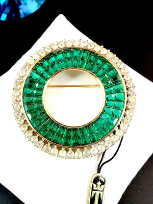 Crown Trifari Invisibly-Set Green Waffle Glass Circle Brooch, New with Tags