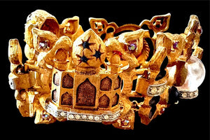 1950s HAR "Fantasy Series" Genie, Taj Mahal & Aladdin's Lamp Bracelet