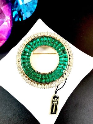 Crown Trifari Invisibly-Set Green Waffle Glass Circle Brooch, New with Tags