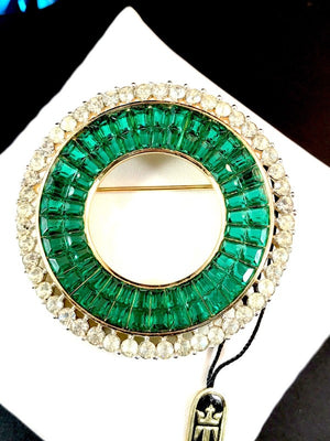 Crown Trifari Invisibly-Set Green Waffle Glass Circle Brooch, New with Tags