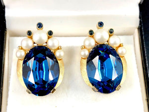 1960s Crown Trifari "Jewels of India" Sapphire & Faux Pearl Brooch & Earrings Set