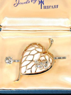 1952 Crown Trifari “Jelly Belly” Brooch