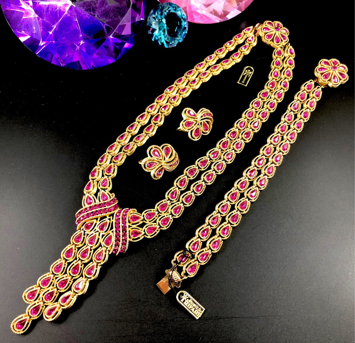 Crown Trifari “Royal India” Pink Parure