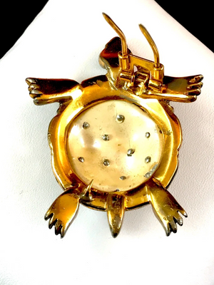 1942 Crown Trifari “Ming Turtle” Clip Set