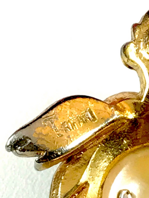 1942 Crown Trifari “Ming Turtle” Clip Set